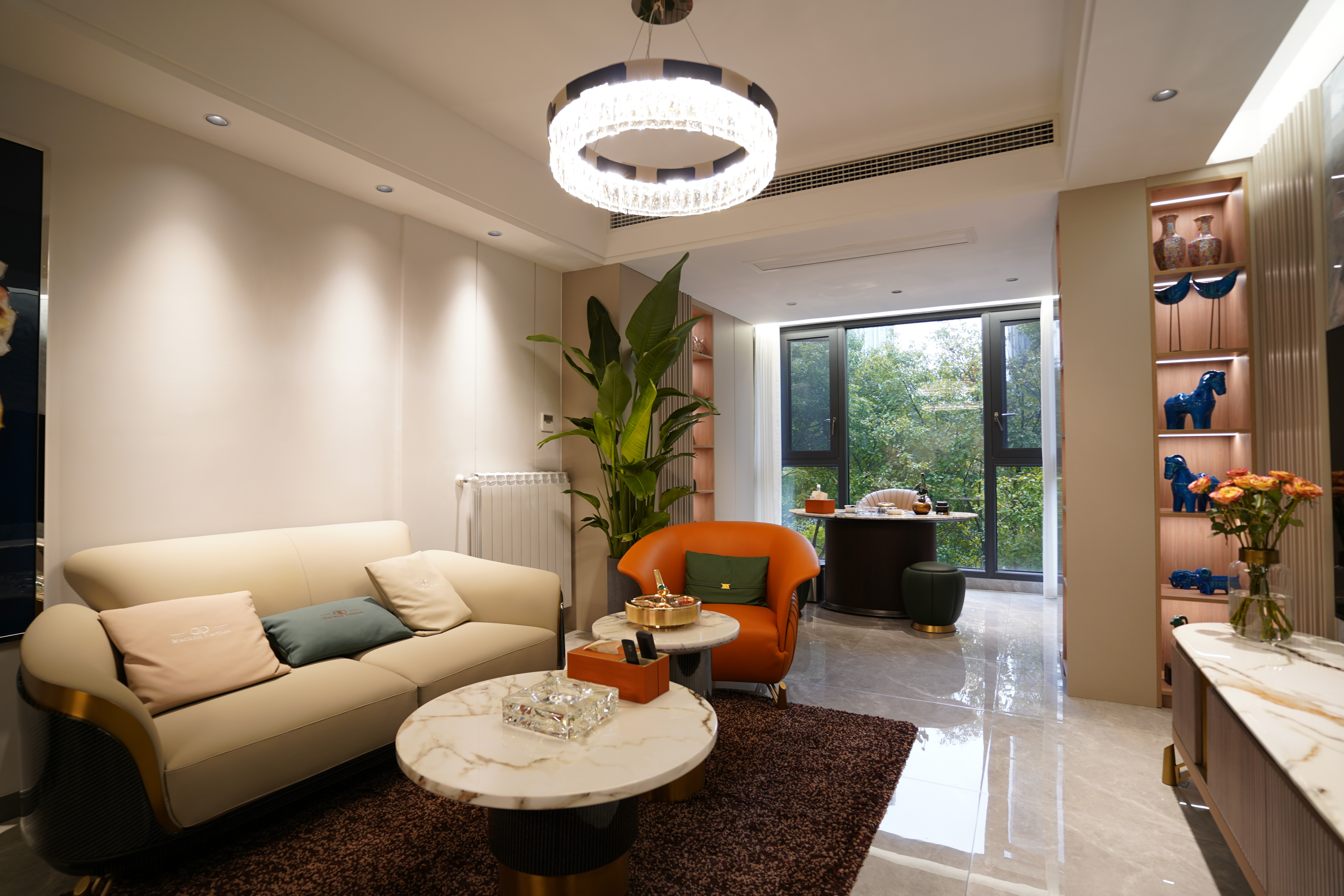 水岸星城,現(xiàn)代輕奢