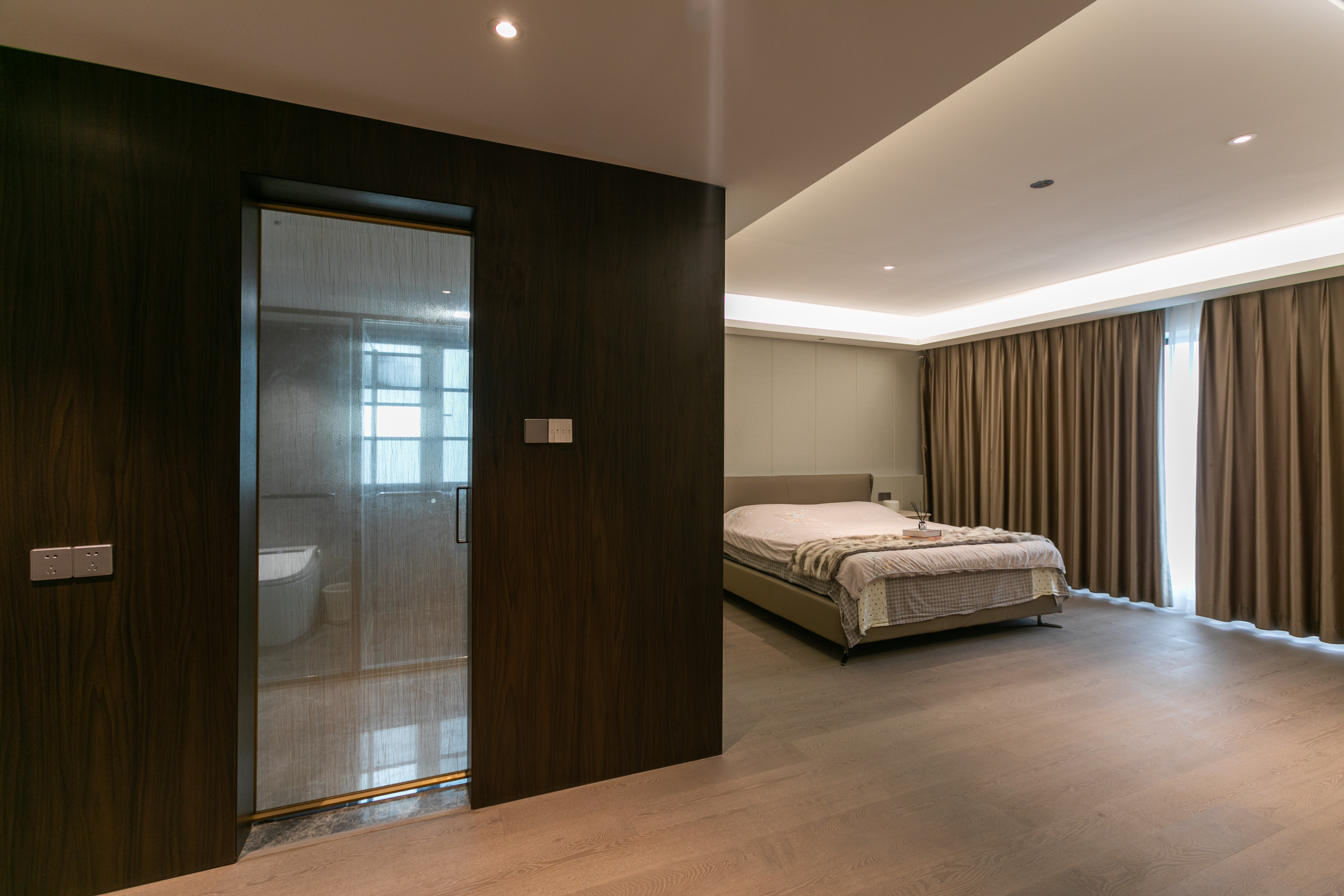 綠地西斯萊公館,意式極簡