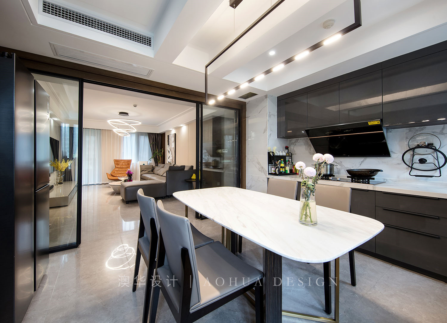 百瑞景,現代簡約