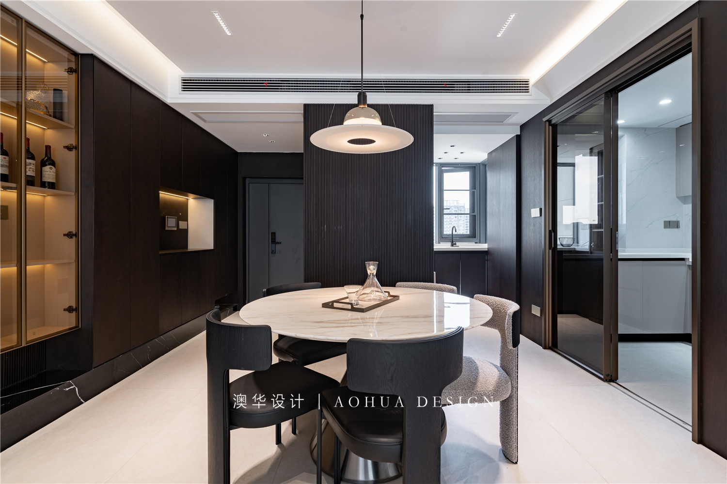 華僑城歡樂(lè)天際168㎡意式輕奢