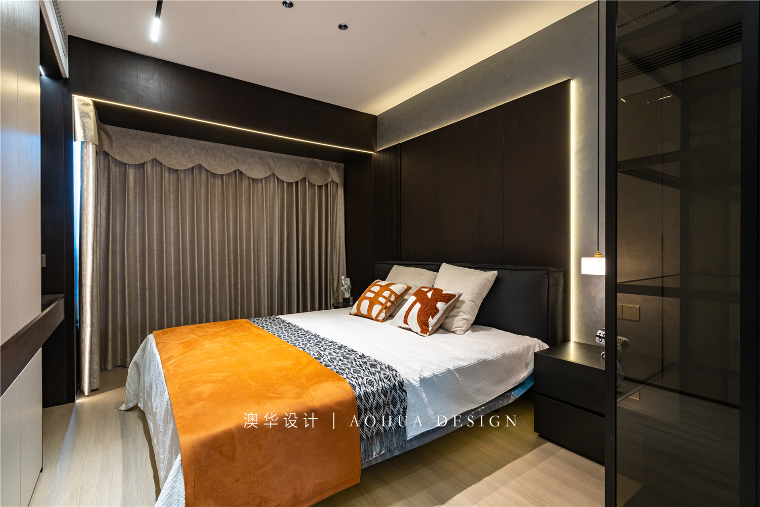 華僑城歡樂(lè)天際168㎡意式輕奢